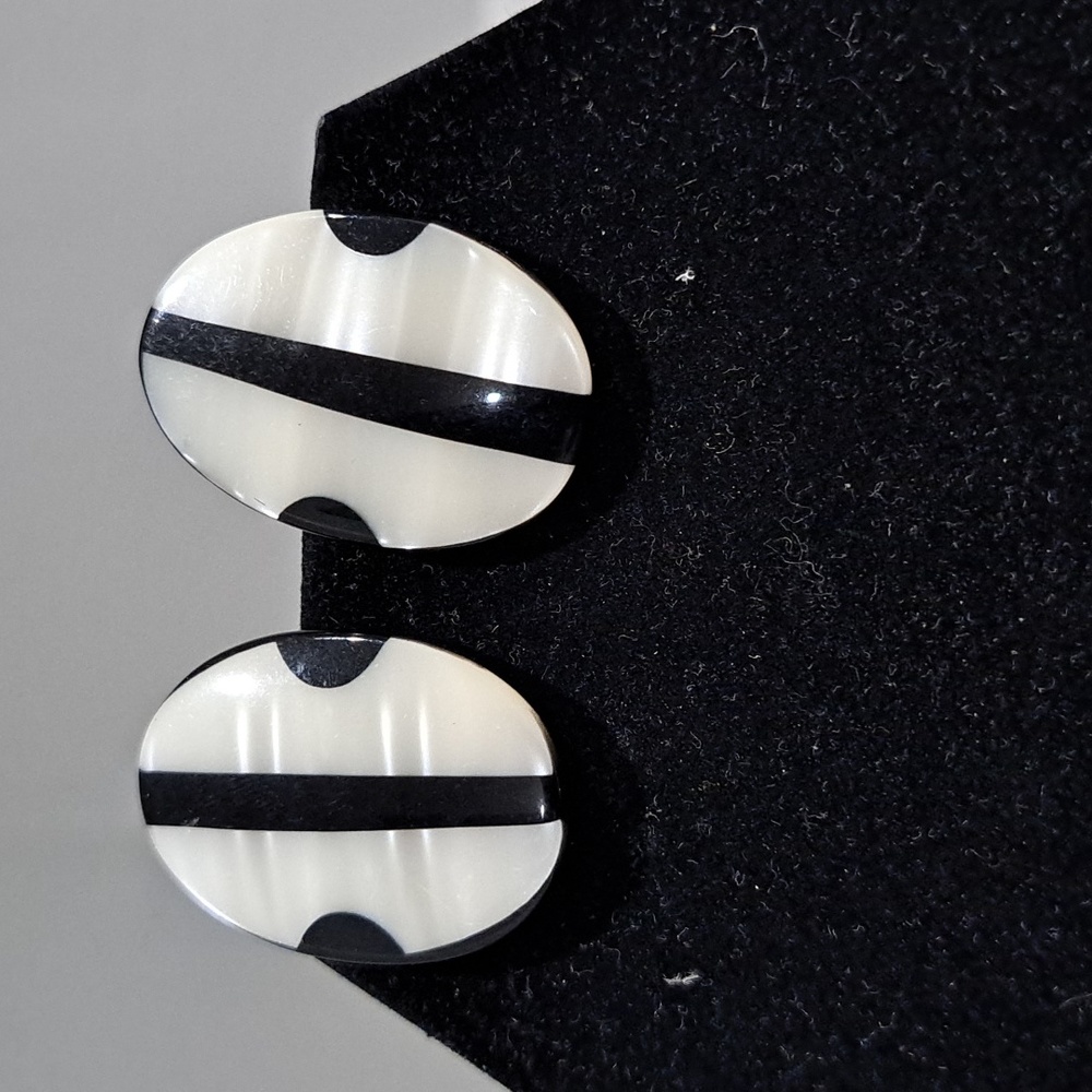 Vintage Earrings 10/1